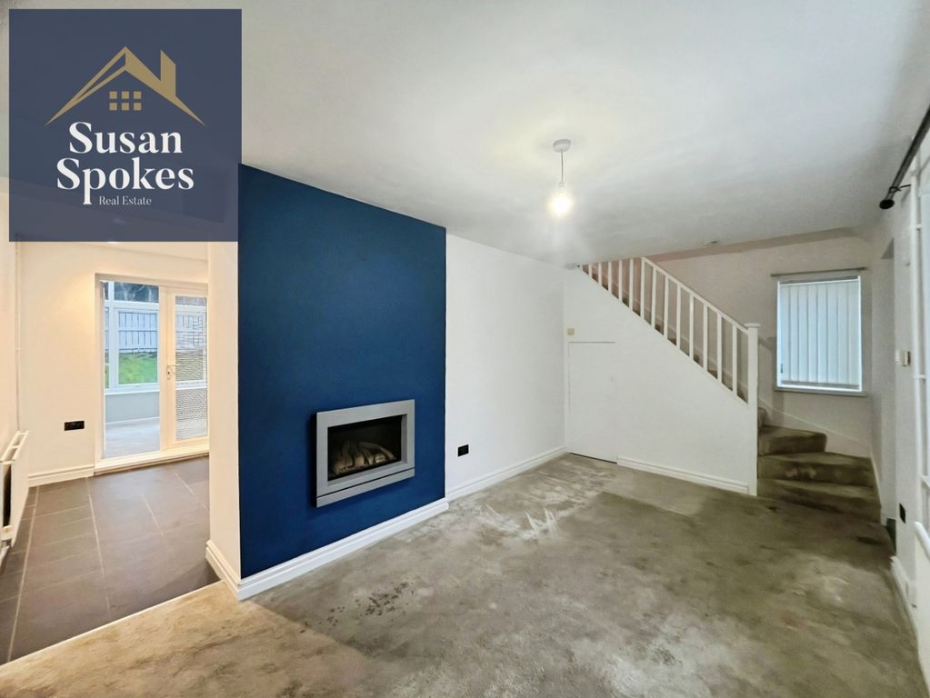 Property photo 3 of 15 Pbox-Img.Jpeg