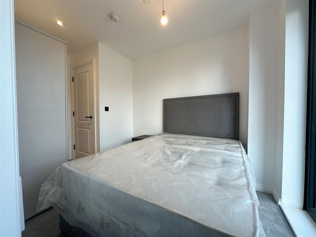 Property photo 3 of 17 Wvssnwauiewj2Fu0Fqewpw (1).Jpg