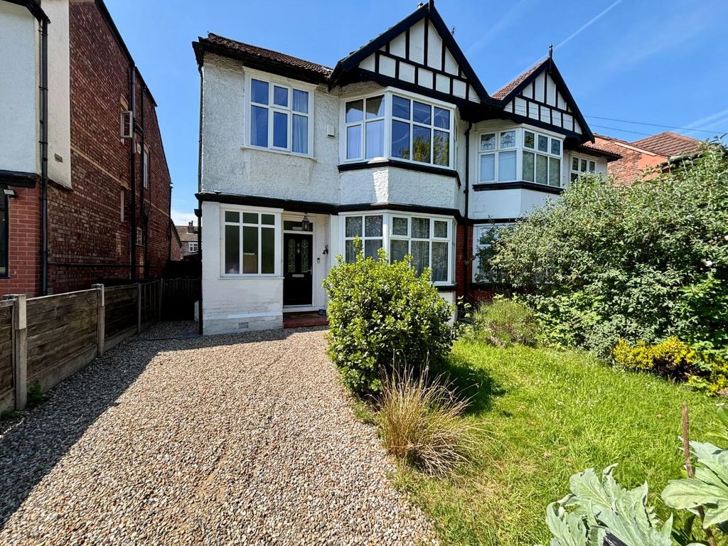 Property photo 1 of 27