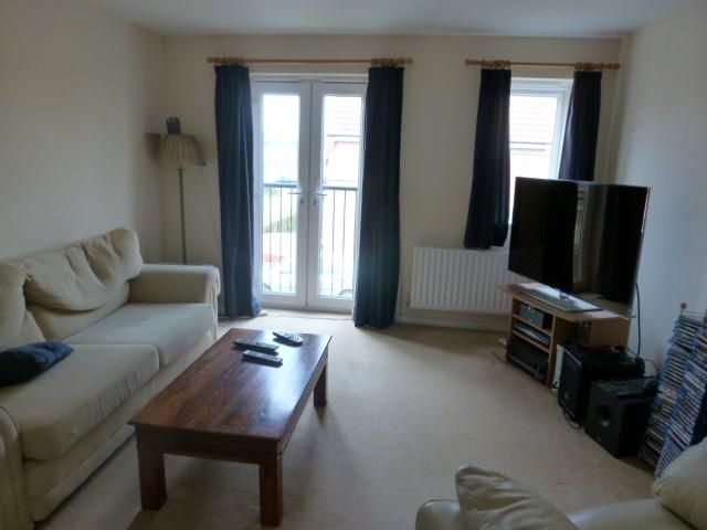 Property photo 3 of 5 Living Room