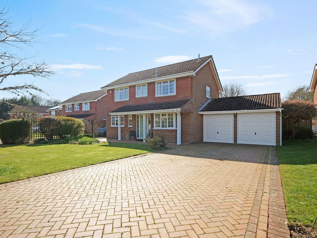 Property photo 1 of 25