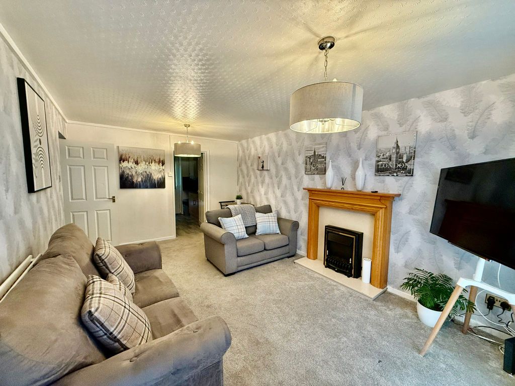 Property photo 2 of 11 Img-20250709-Wa0006