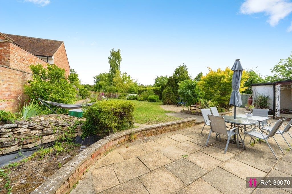 Property photo 2 of 23