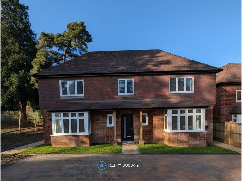 Property photo 1 of 28