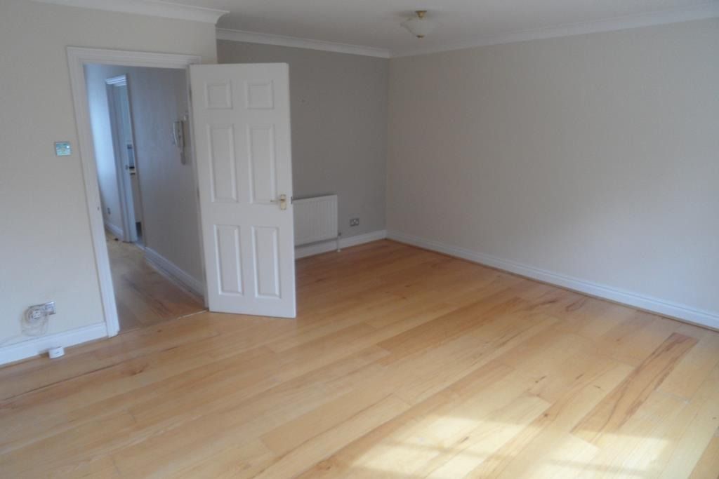 Property photo 2 of 13 2615872