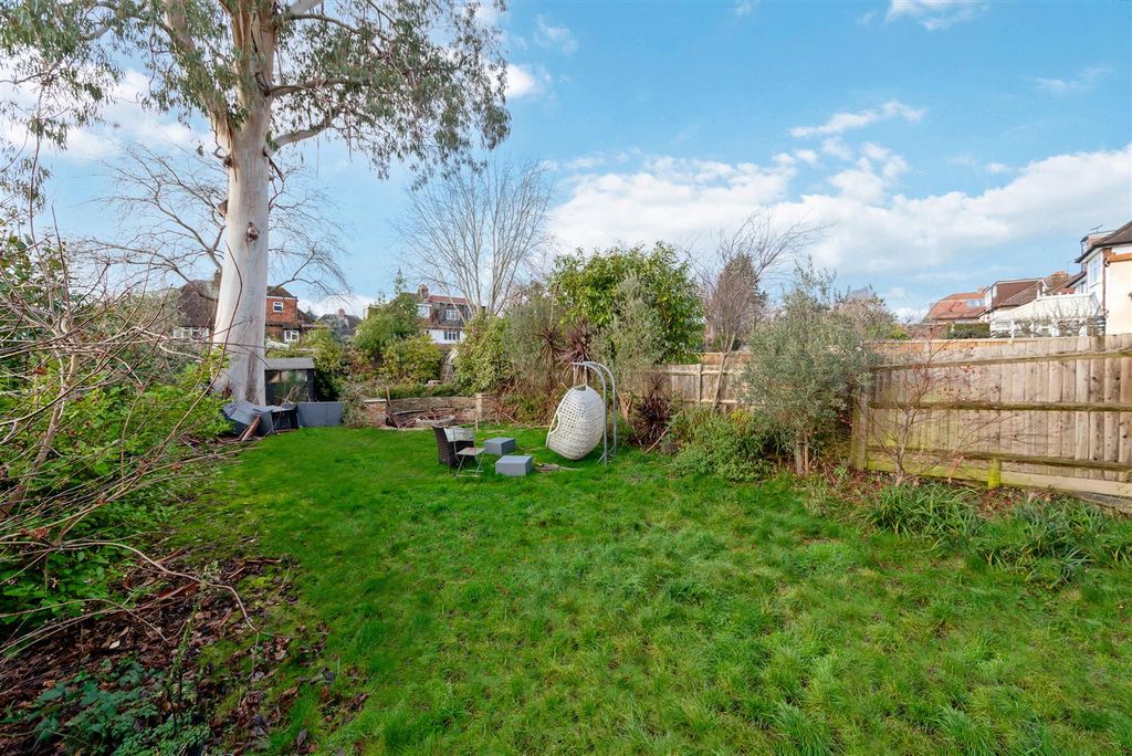 Property photo 3 of 15 West Facing Garden