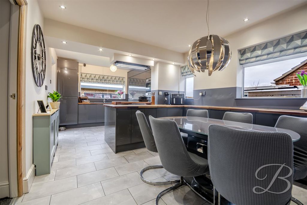 Property photo 2 of 35 Ccltd-14.Jpg