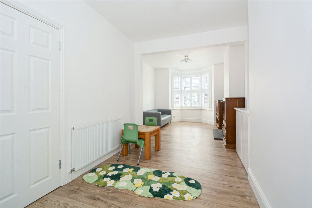 Property photo 2 of 18 Picture No. 03