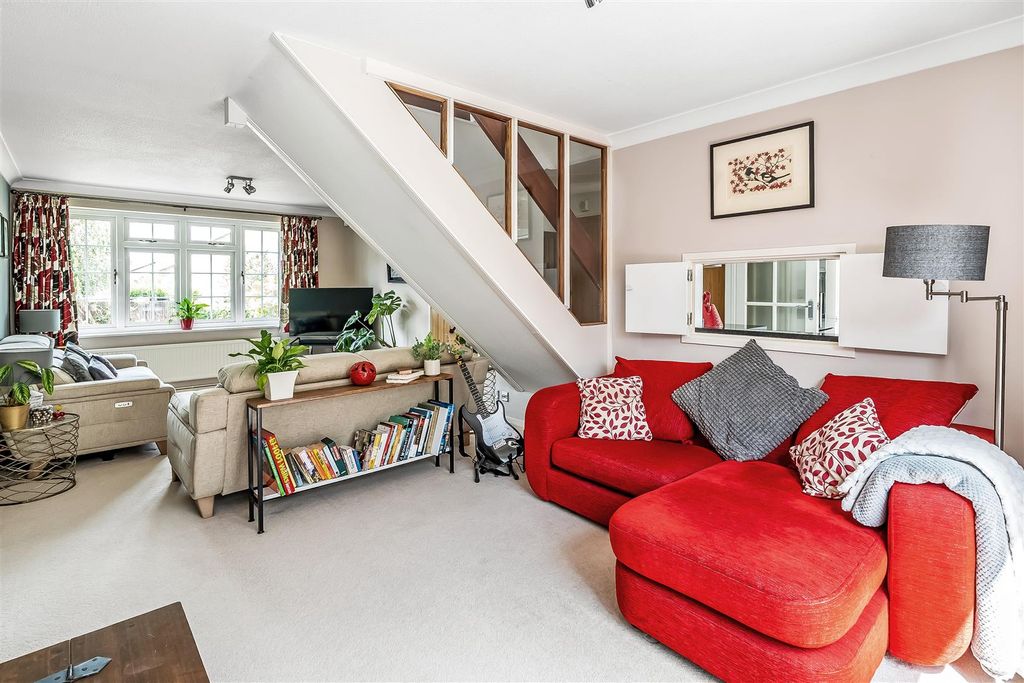 Property photo 3 of 56 12-Hatherwood-47.Jpg