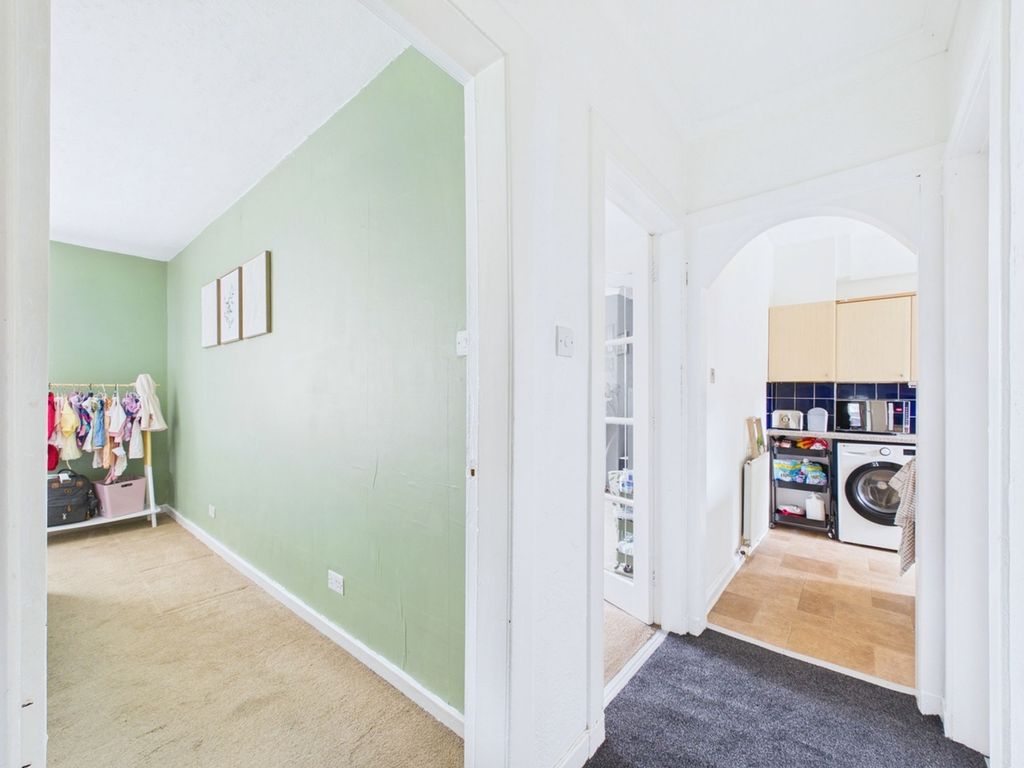 Property photo 3 of 22