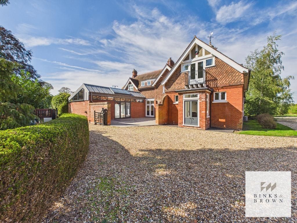 Property photo 3 of 31