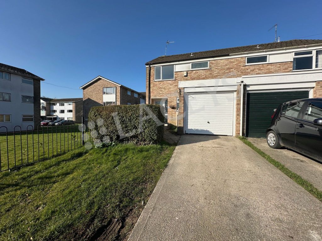 Property photo 1 of 10 Frontal
