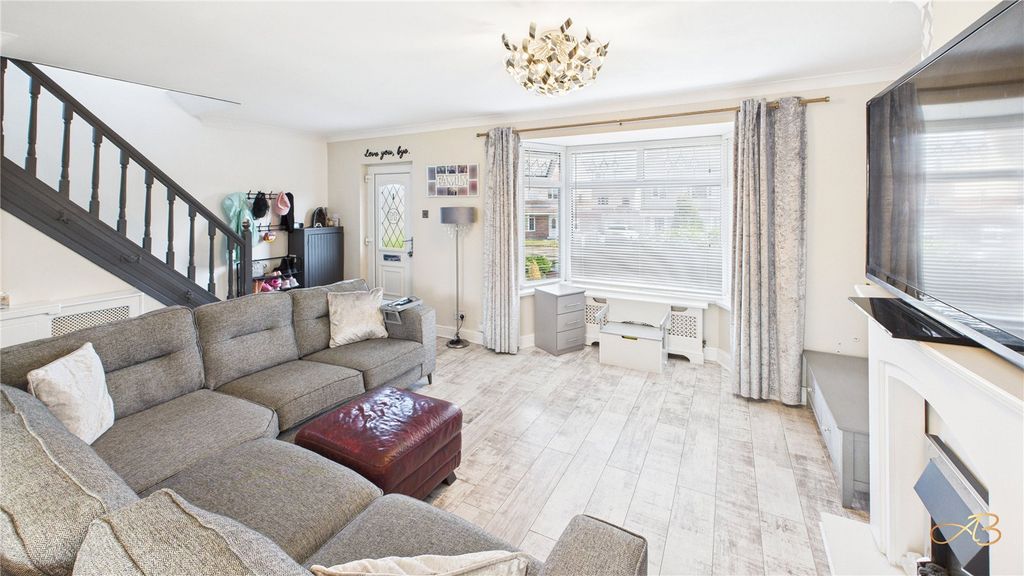 Property photo 2 of 11 Picture No. 09