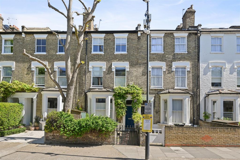 Property photo 1 of 12 Hammermsith Grove