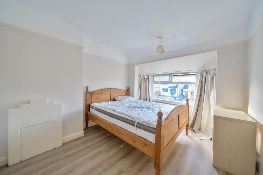 Property photo 3 of 20 Bedroom