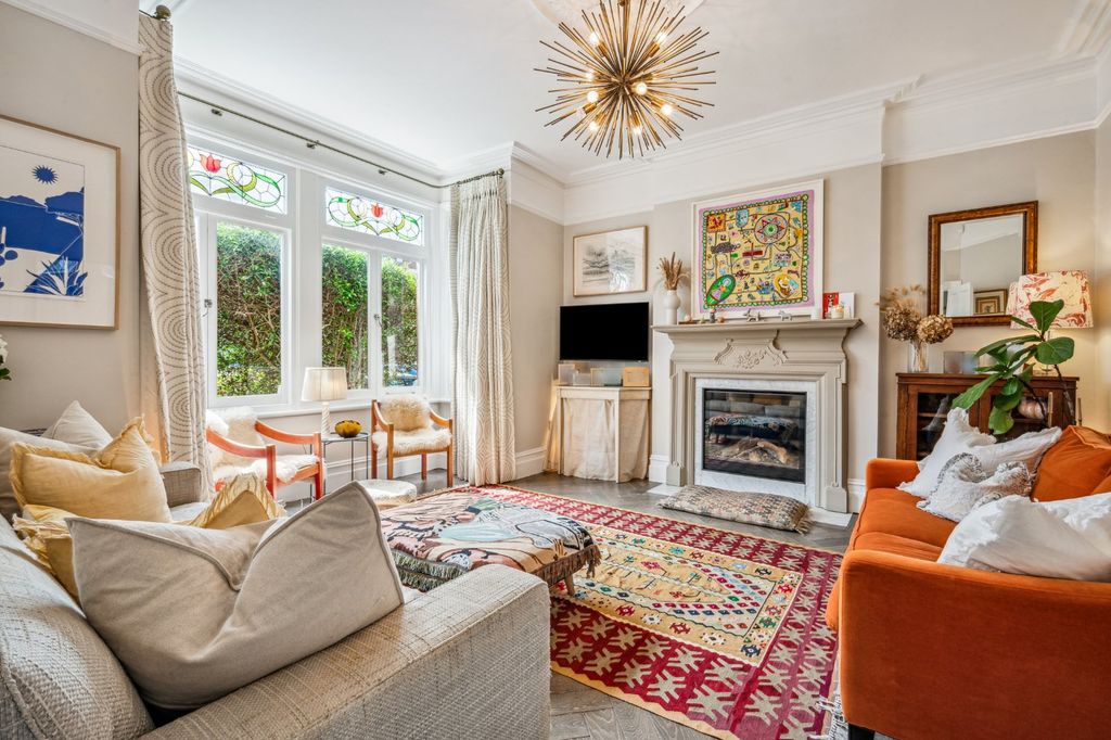 Property photo 1 of 19 Reception Room