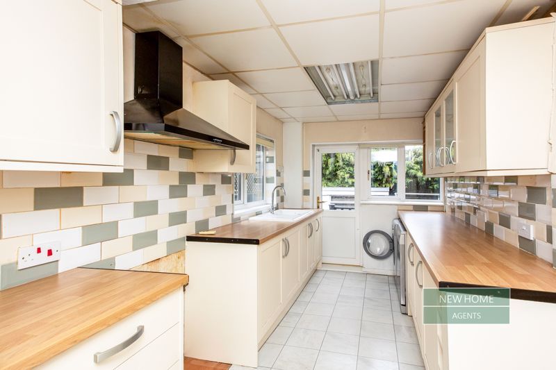 Property photo 2 of 30 Photo 26