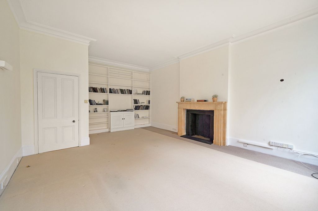 Property photo 3 of 7