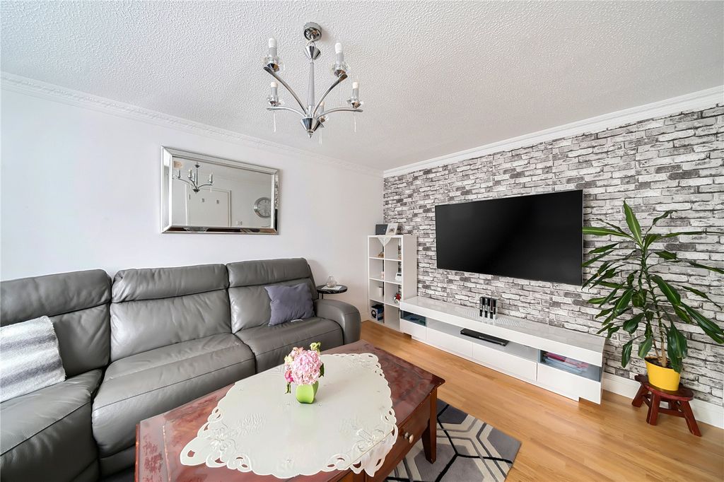 Property photo 3 of 13 Picture No. 04