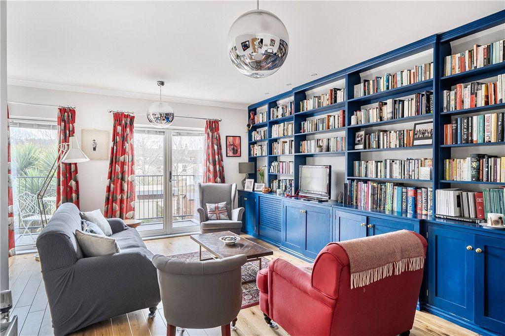 Property photo 3 of 13 Picture No. 07