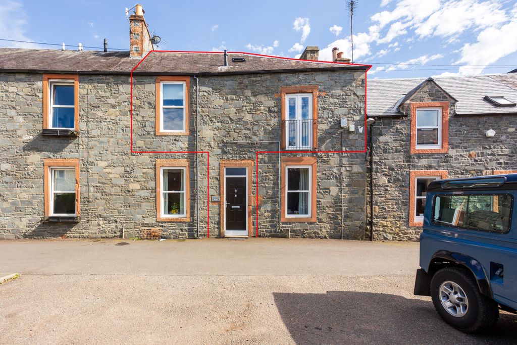 Property photo 1 of 21 External - Front