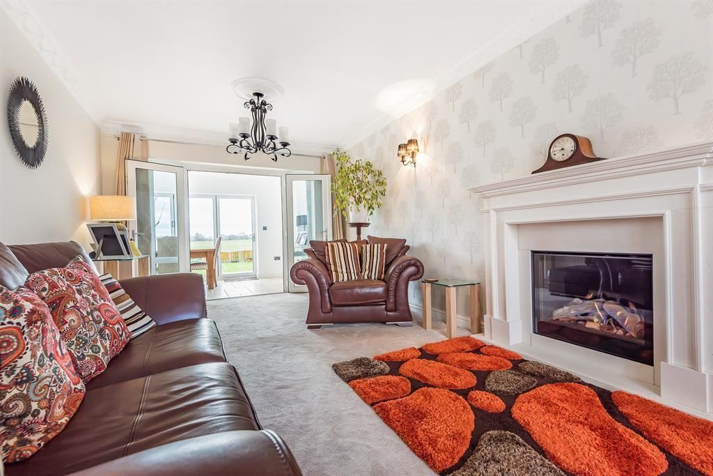 Property photo 3 of 22