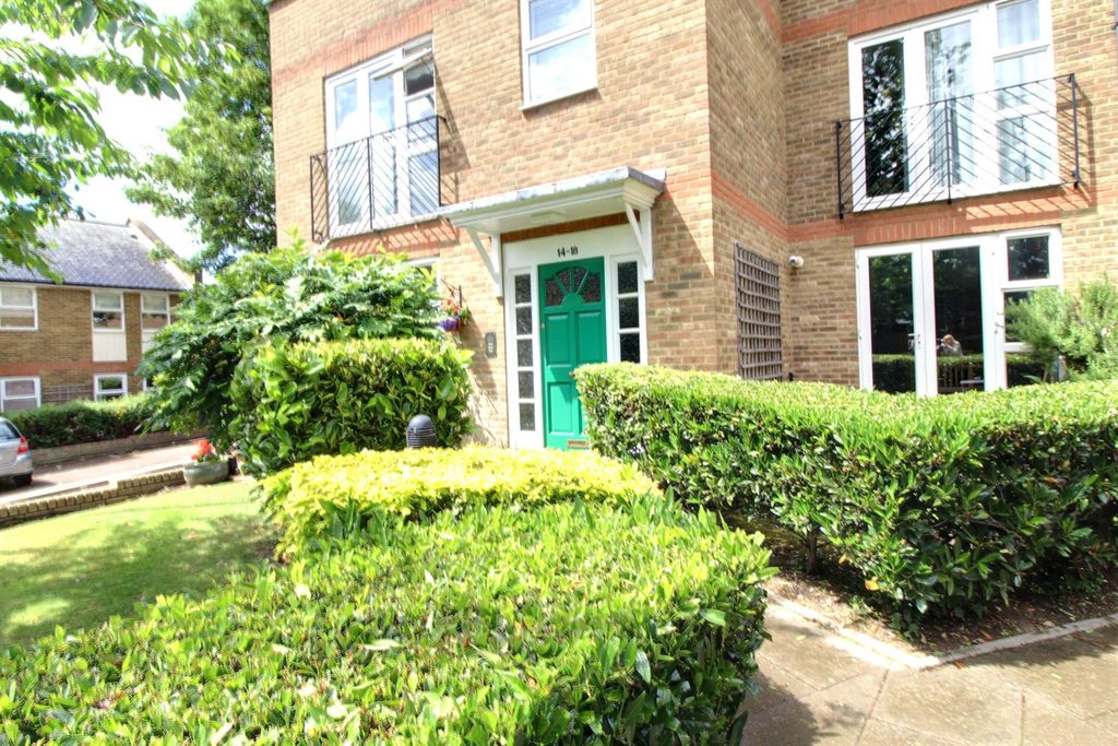 Property photo 1 of 7 (Main)