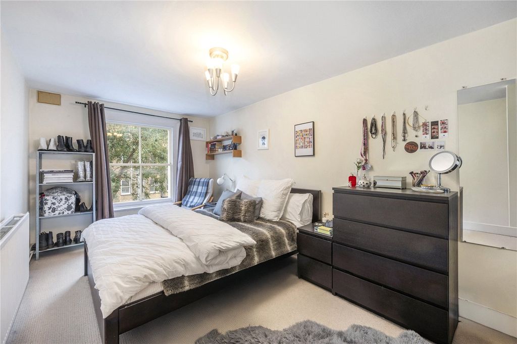 Property photo 2 of 15 Picture No. 04