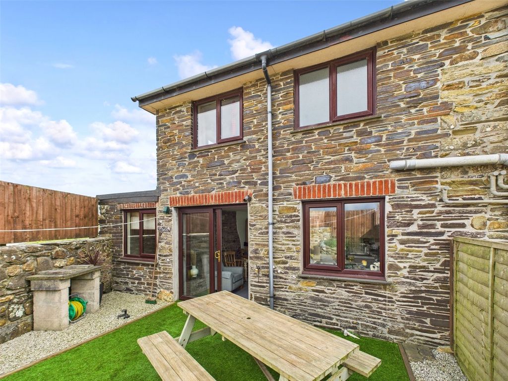 Property photo 2 of 16 Picture No. 64