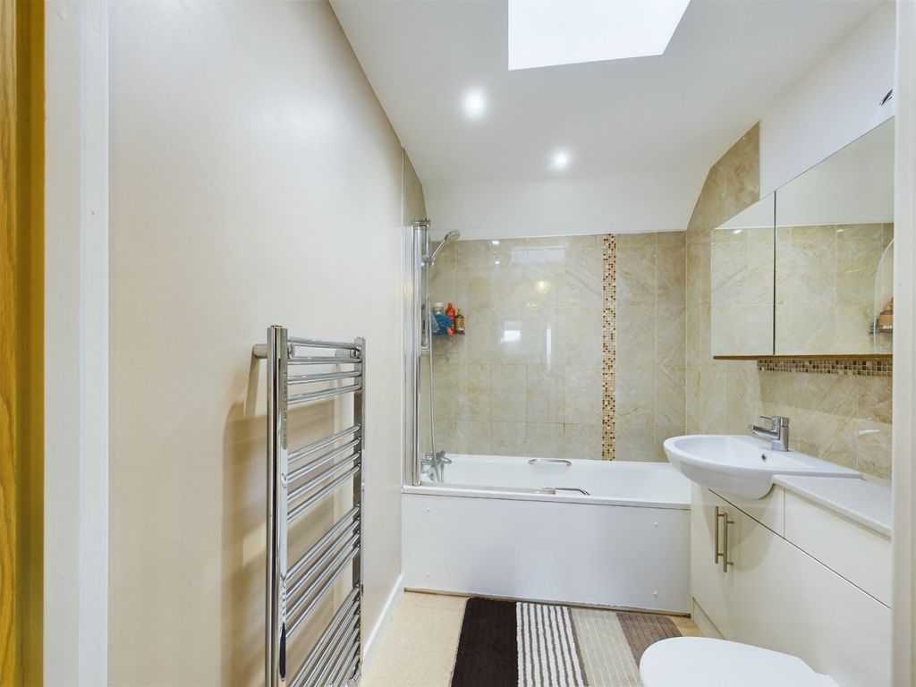 Property photo 3 of 13 Picture No. 34