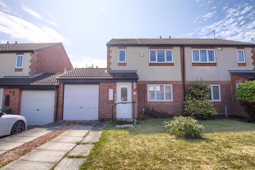 Property photo 1 of 8 Cg1.Jpg