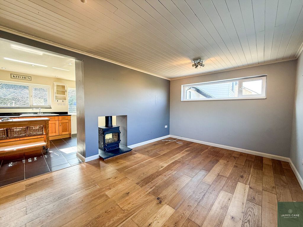 Additional image 7 of 4 bed detached bungalow for saleStation Road, Perranporth TR6