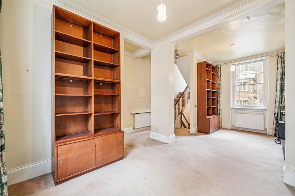 Property photo 2 of 10 Image