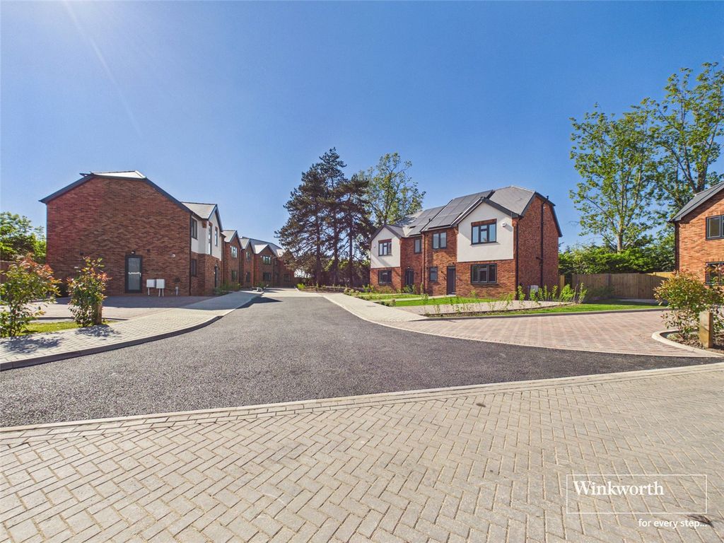 Property photo 2 of 23 Picture No. 20