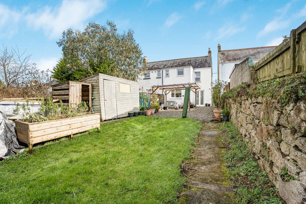 Property photo 2 of 19