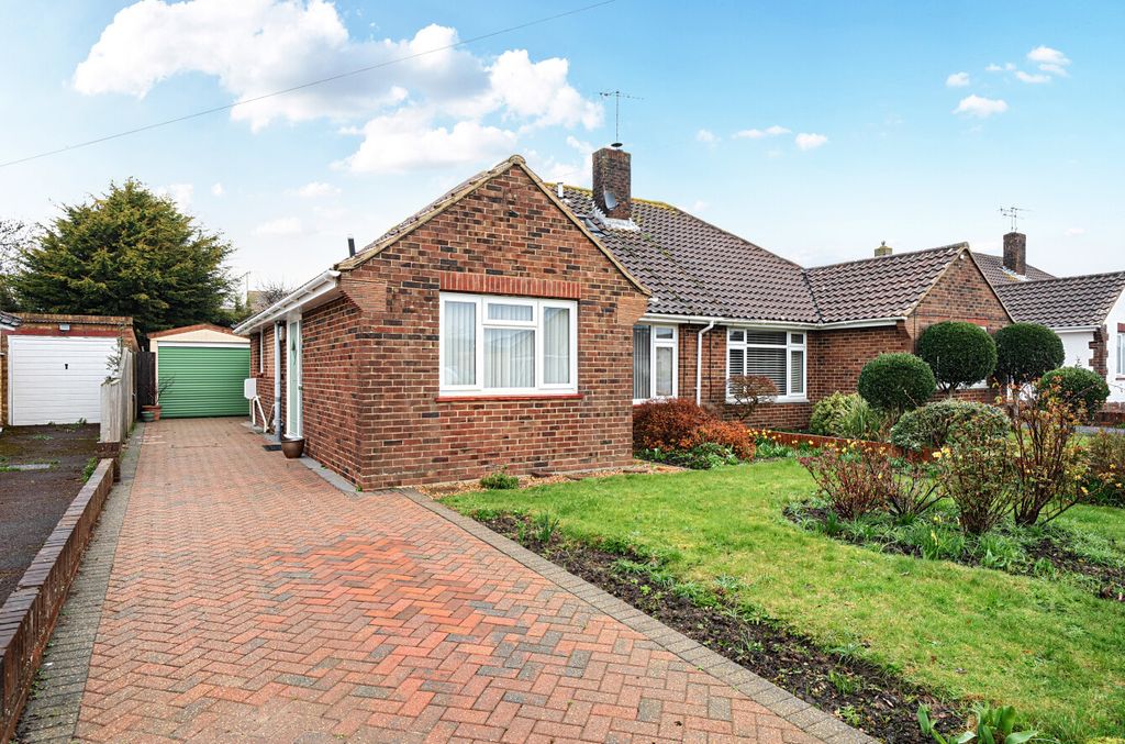 Property photo 1 of 16 1421731-38-69Aafe...