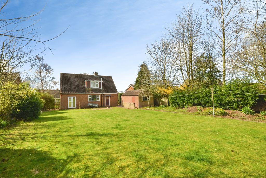 Property photo 3 of 17