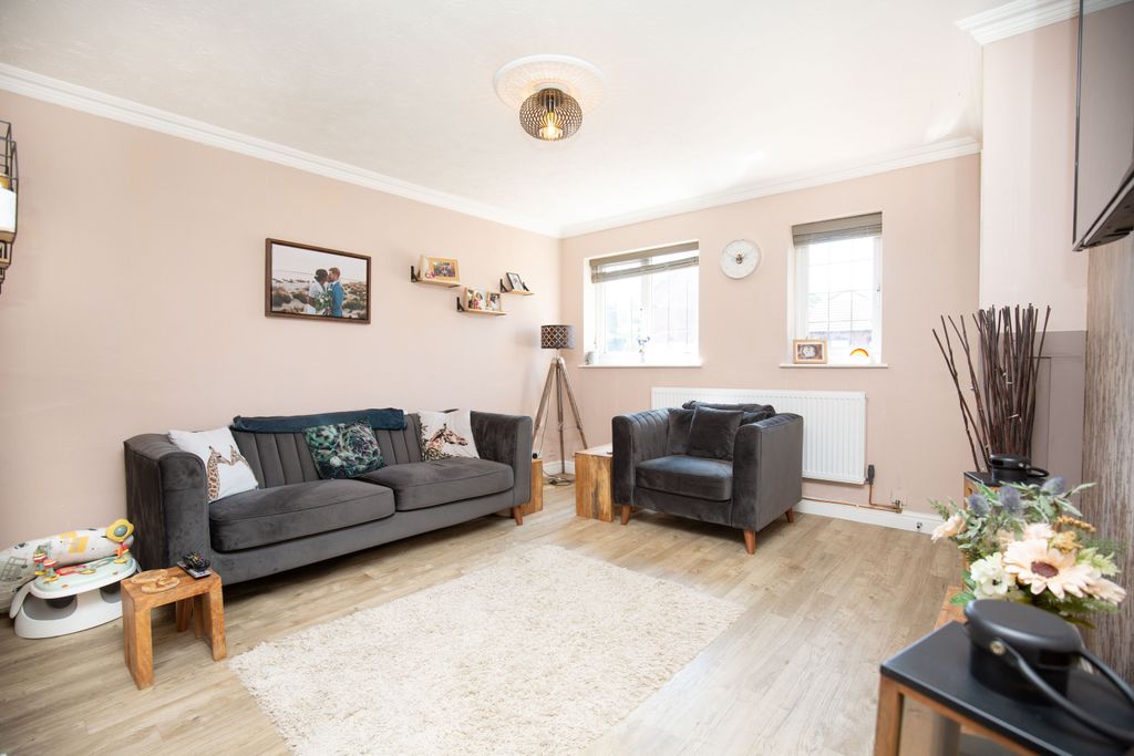 Property photo 3 of 14 Mw-5476
