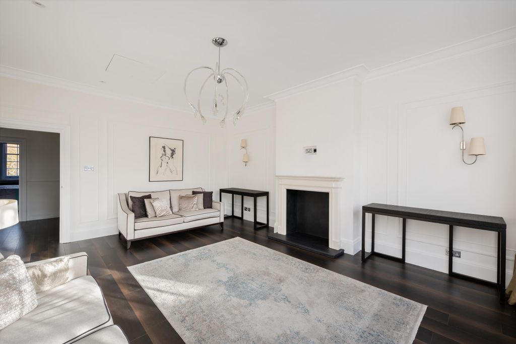 Property photo 3 of 12 Image