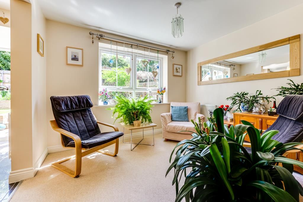 Property photo 3 of 41 43 Donnington Road, Burton Latimer-18.Jpg