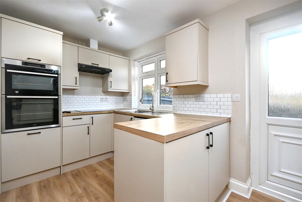 Property photo 3 of 15 Dsc_2384.Jpg