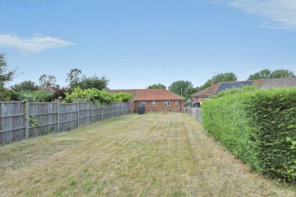 Property photo 2 of 13