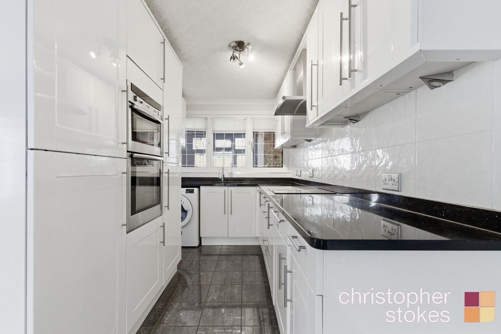Property photo 3 of 20 5098193
