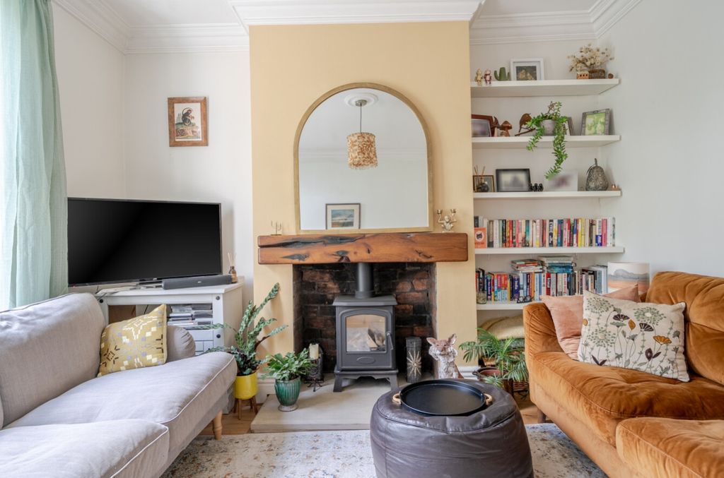 Property photo 3 of 16 Best Estate Agent In Sheffield