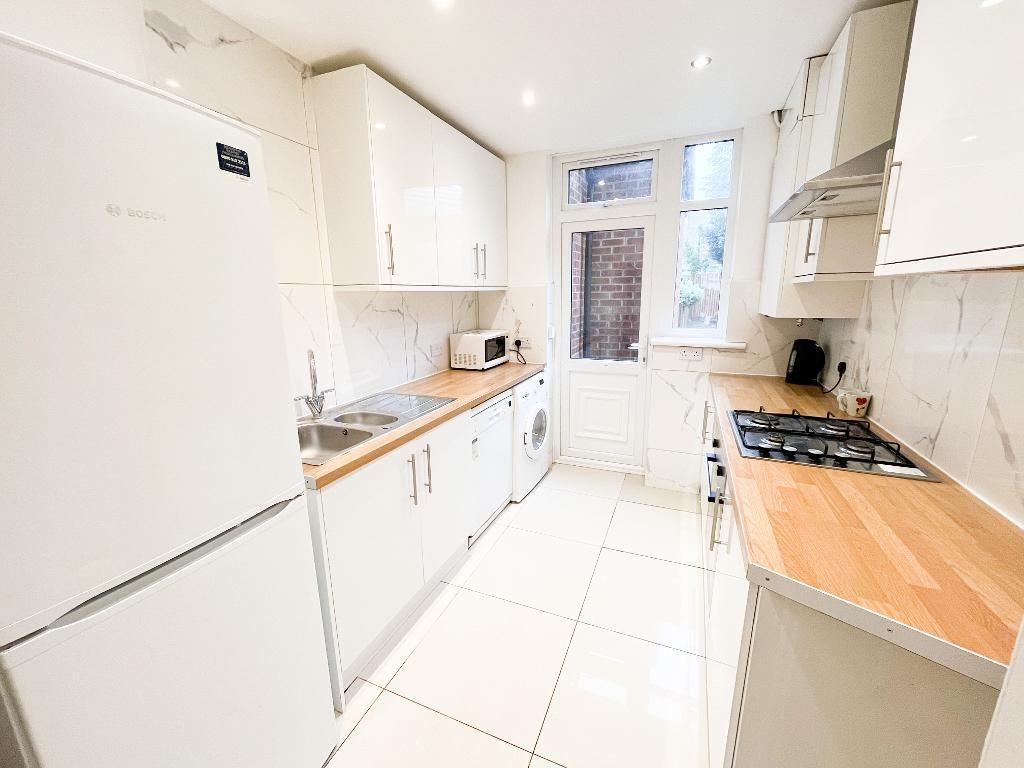 Property photo 2 of 19 Photo 2