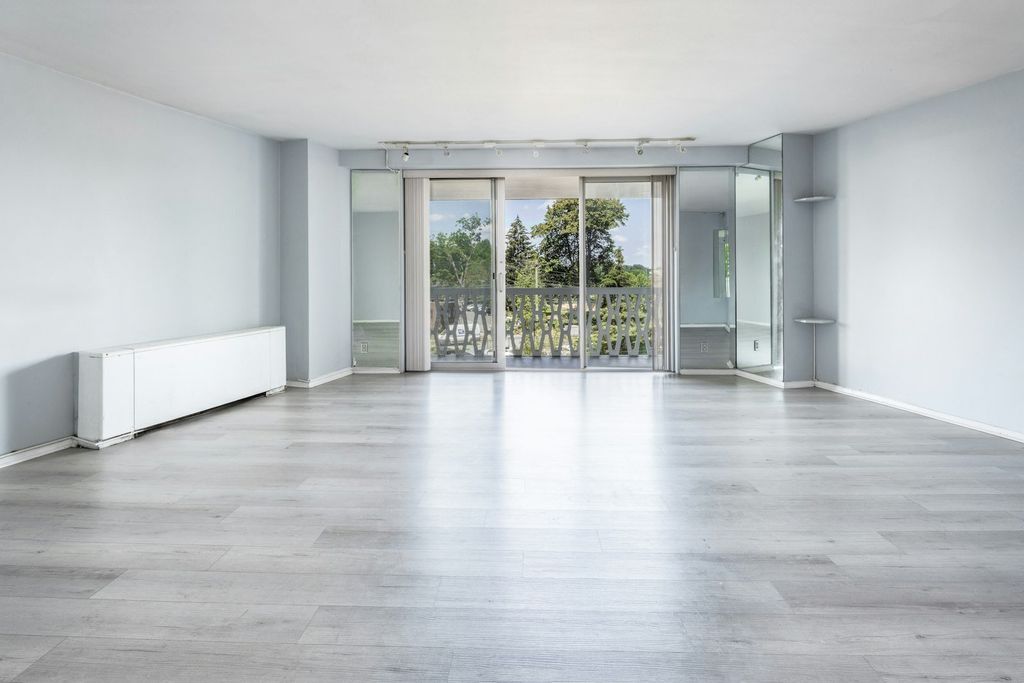 Property photo 2 of 12 <Alttext/>