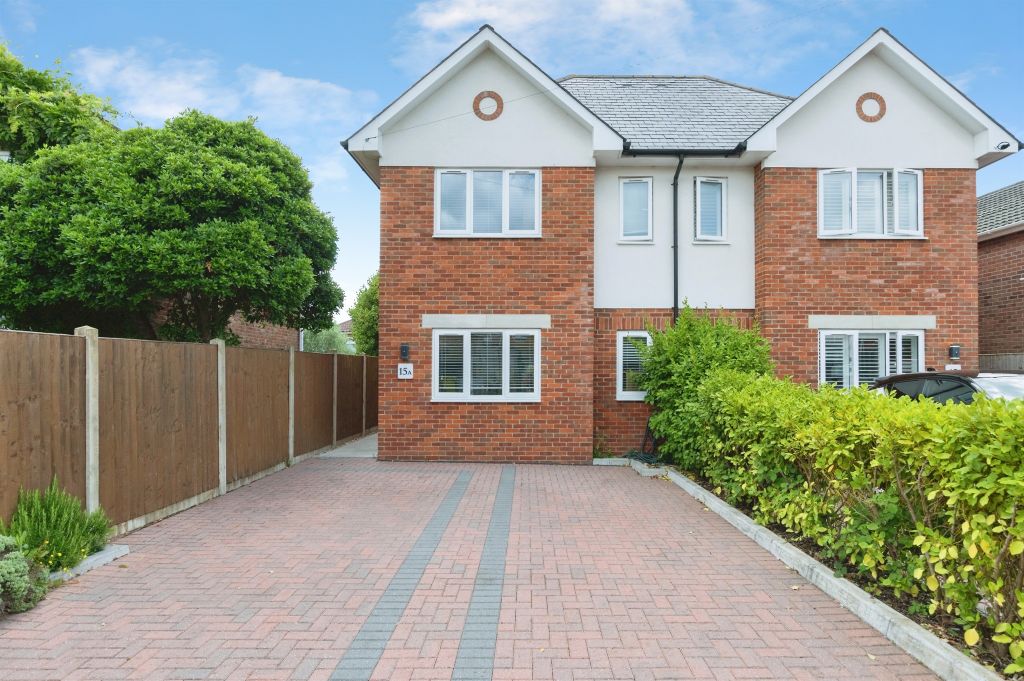 Property photo 1 of 15