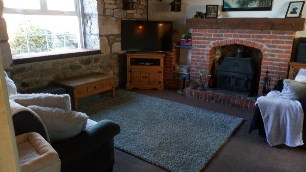 Property photo 2 of 17 Photo 1