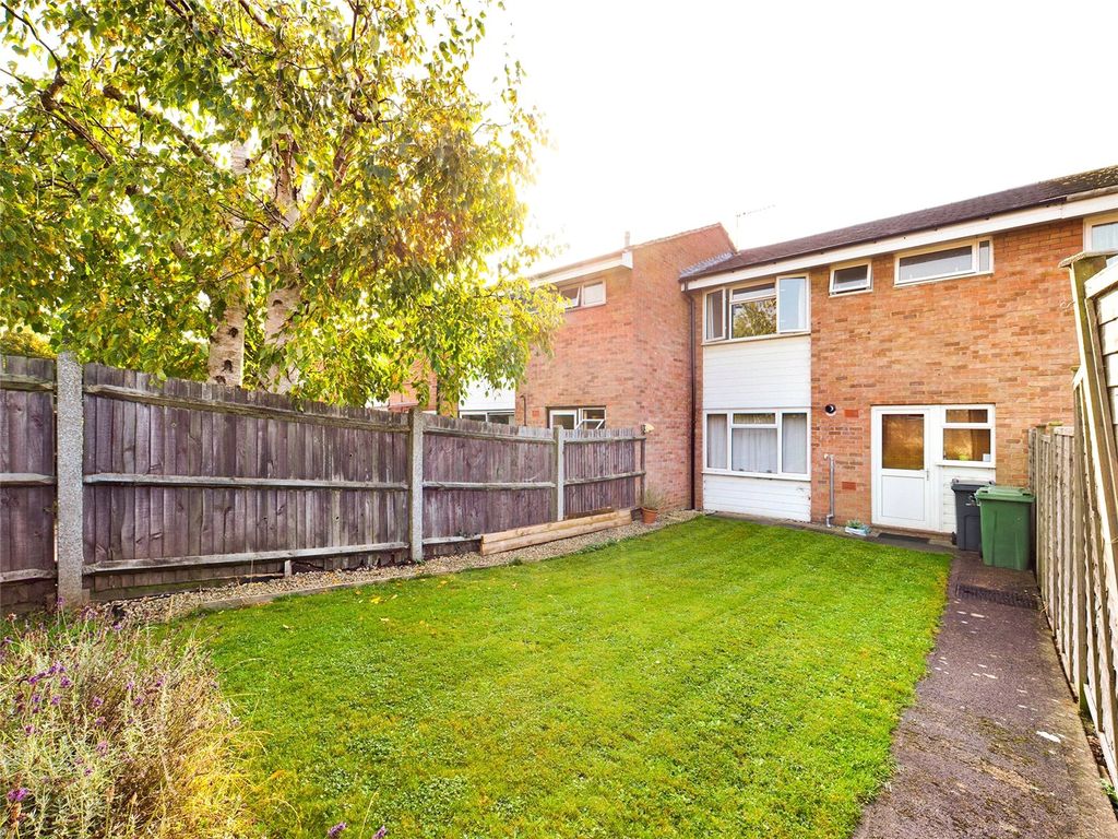 Property photo 3 of 14 Rear