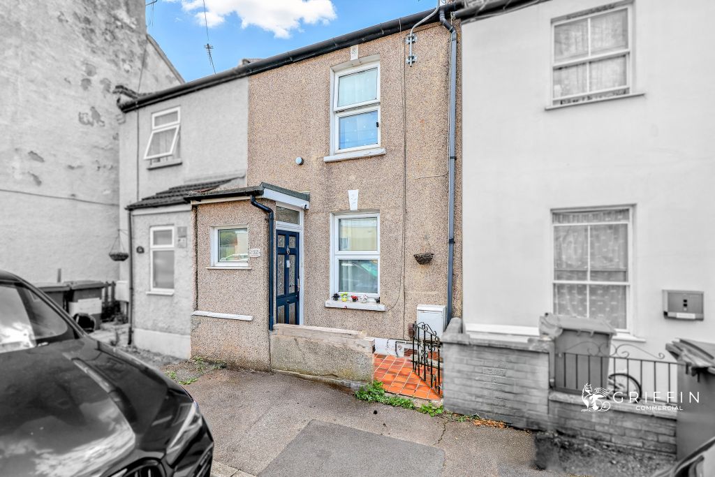 Property photo 1 of 15 1171A9608